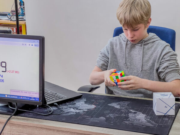 Konkurs SpeedCubing 2024