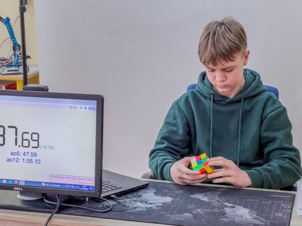 Konkurs SpeedCubing 2024