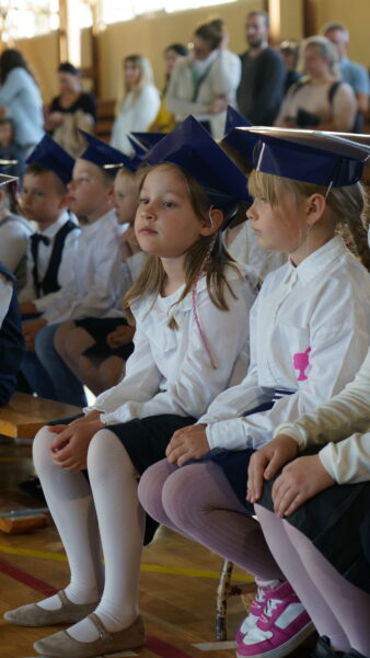 Pasowanie uczniów klas 1
