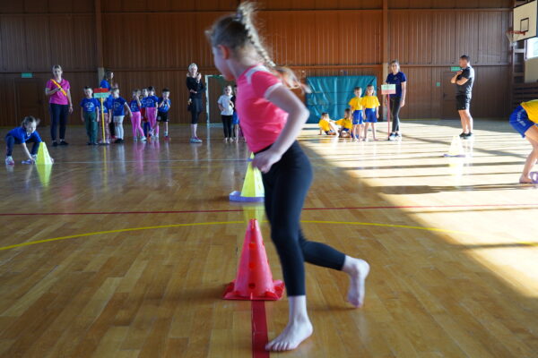 Lubimy gra i zabawy ruchowe