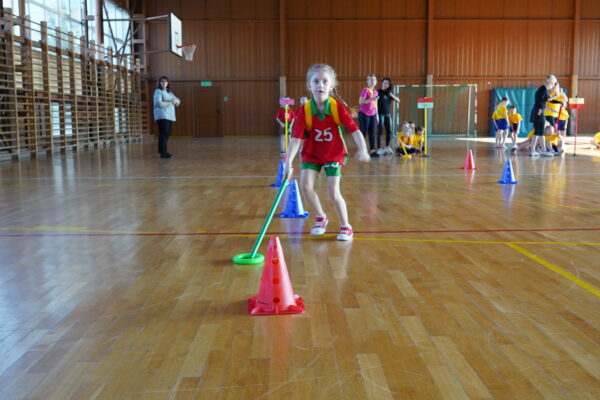 Lubimy gra i zabawy ruchowe