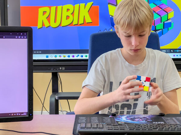 Konkurs SPEEDCUBING 2025