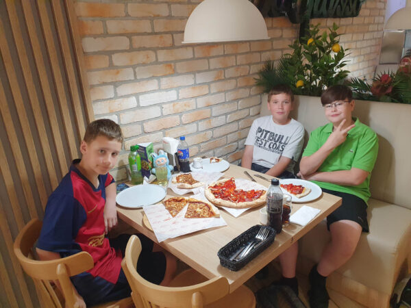 Wyjście na pizzę