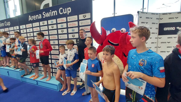 Zawody pływackie - Arena Swim Cup