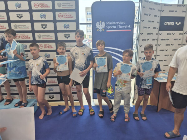 Zawody pływackie - Arena Swim Cup