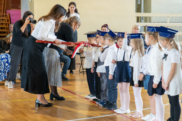 Pasowanie uczniów klas 1
